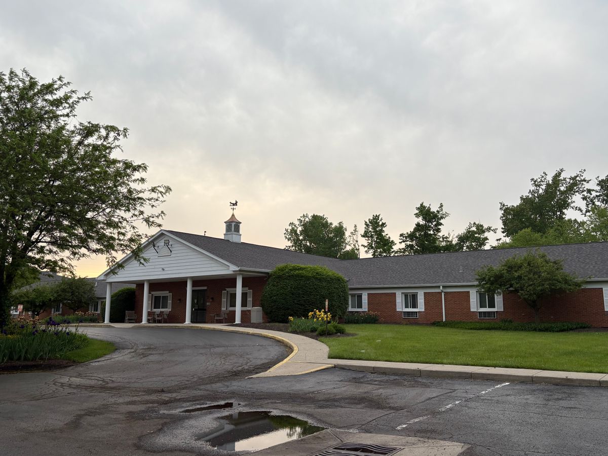 Carriage Inn Of Dayton 1