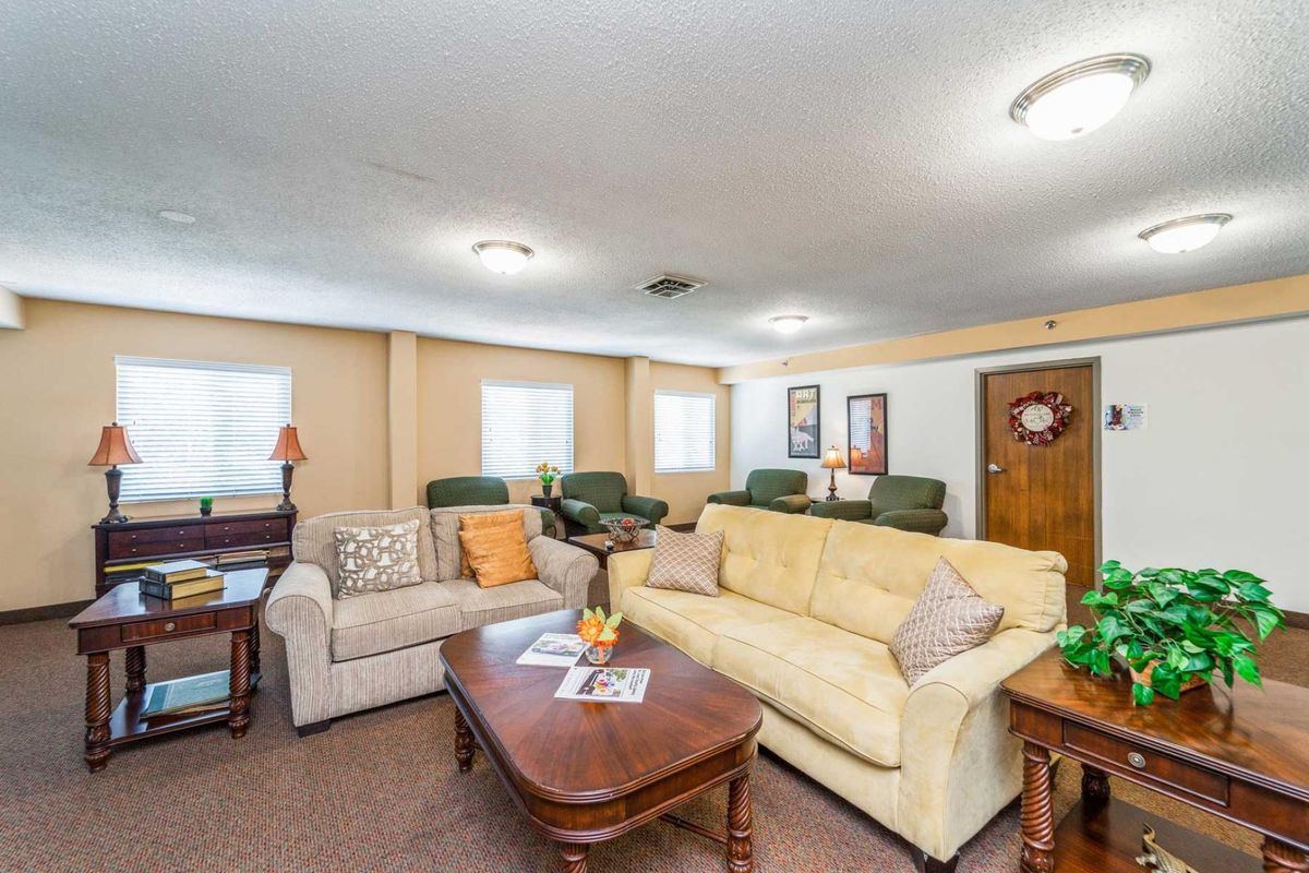 The Village at Riverwood 4