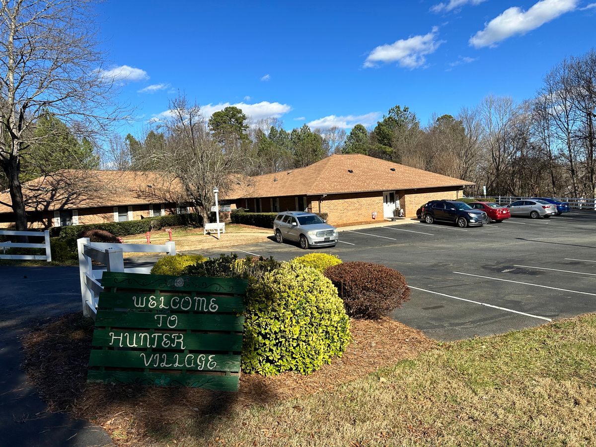 Hunter Village 4