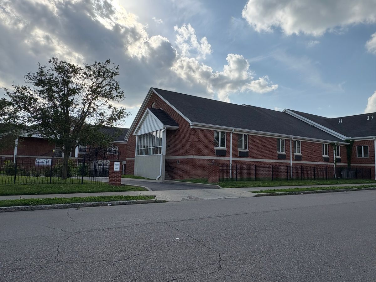 Widows Home Of Dayton 4