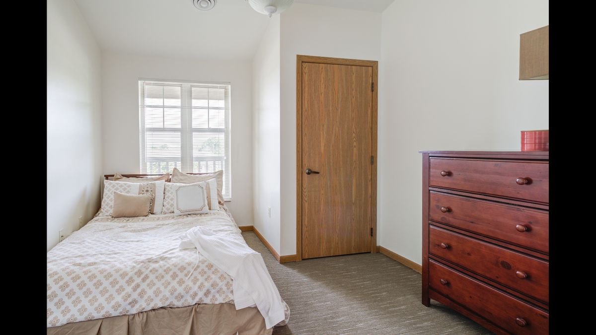 Dimensions Living Green Bay 4