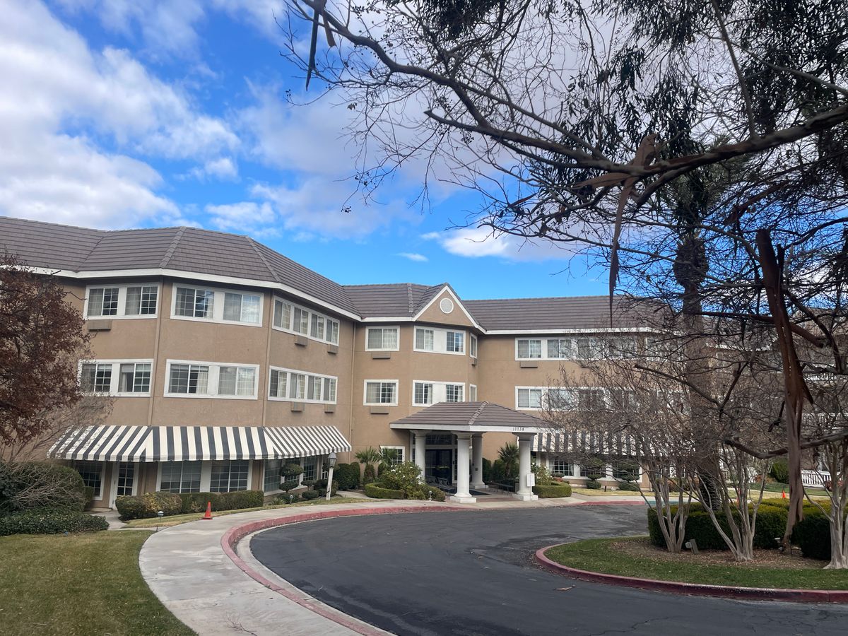 Sterling Inn 1
