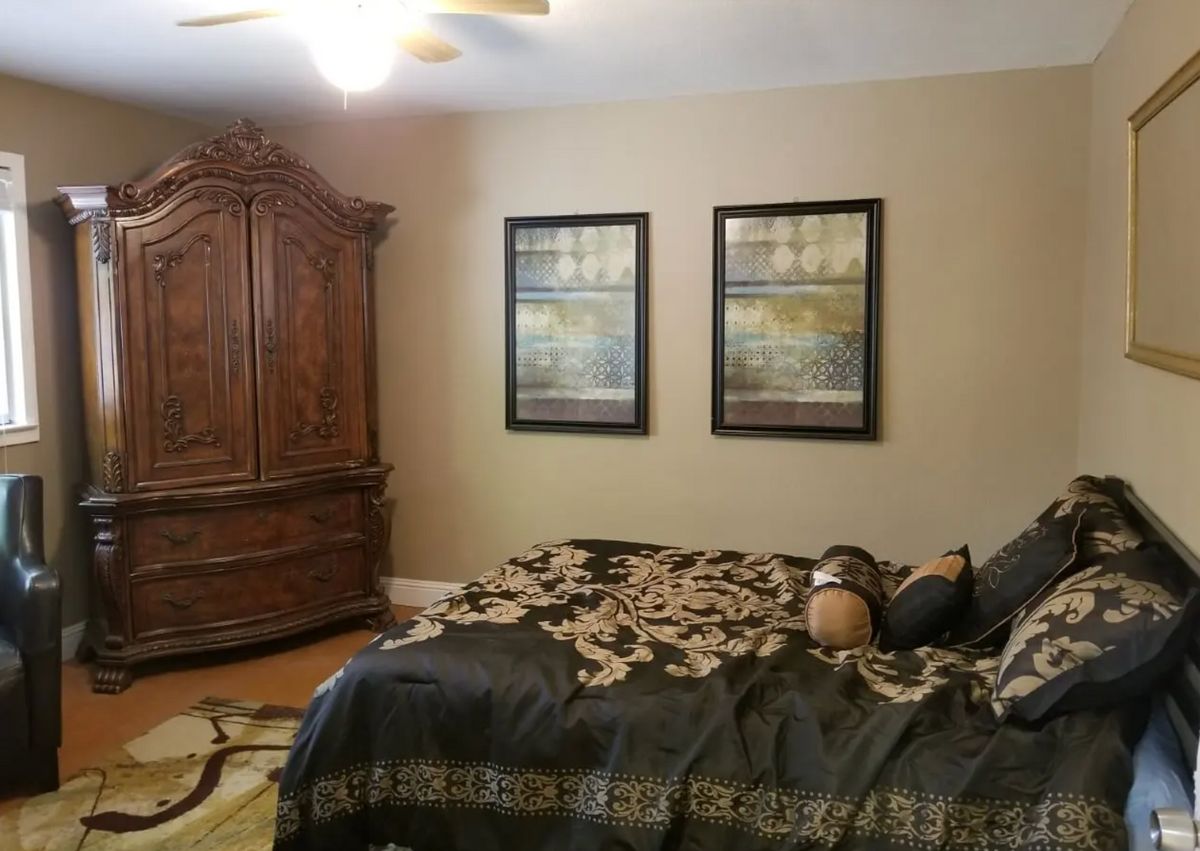Bedroom