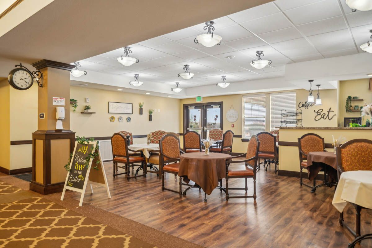 Avista Senior Living Joshua Springs 2