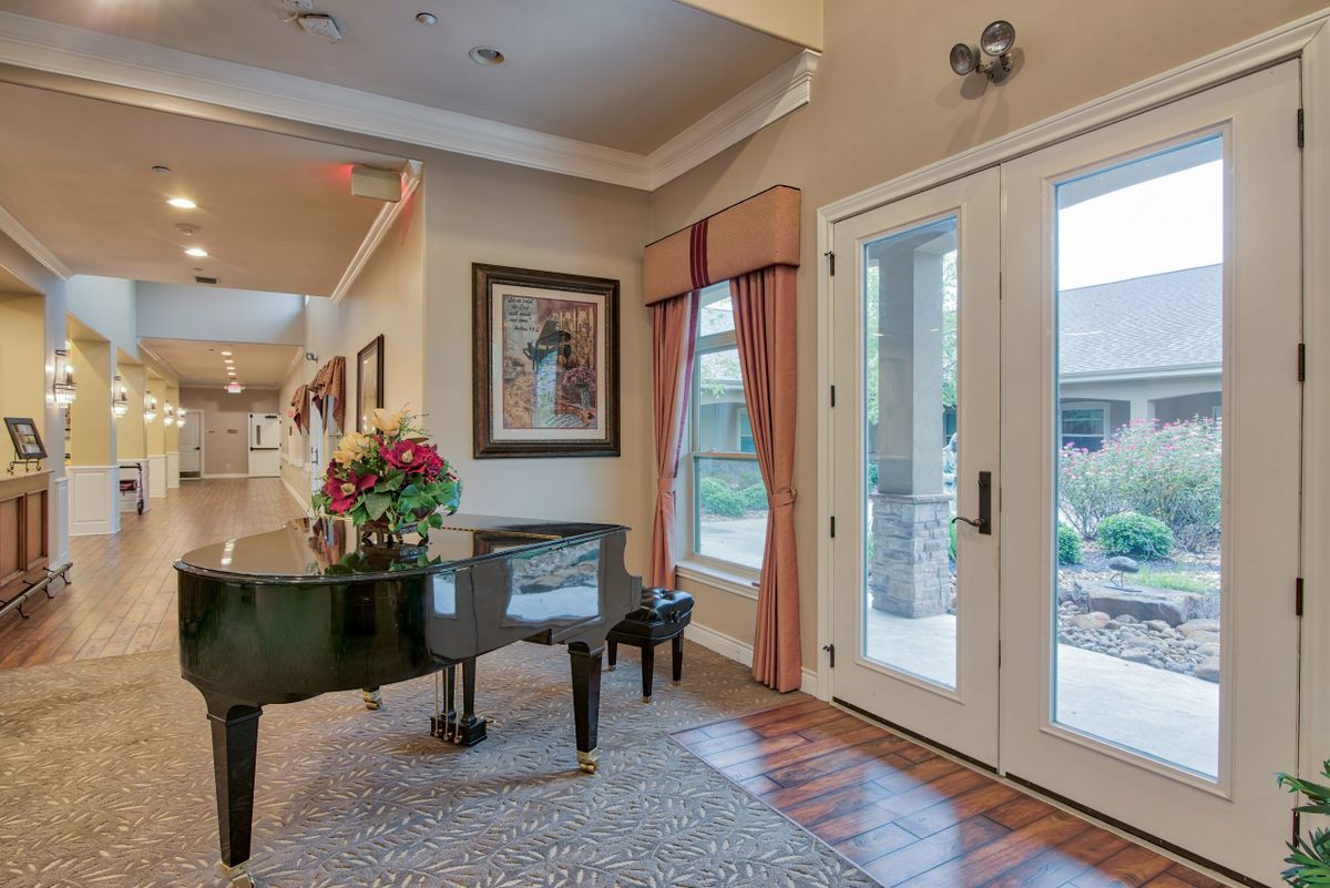 Pelican Bay Assisted Living Memory Care Community 2