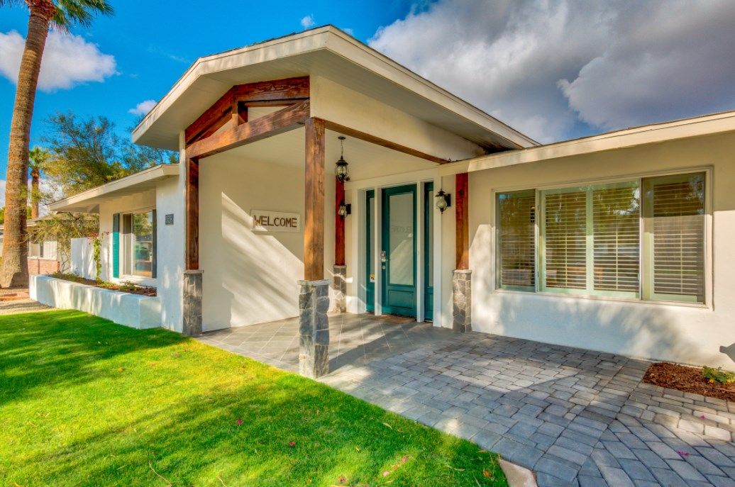 Vista Living Camelback 1
