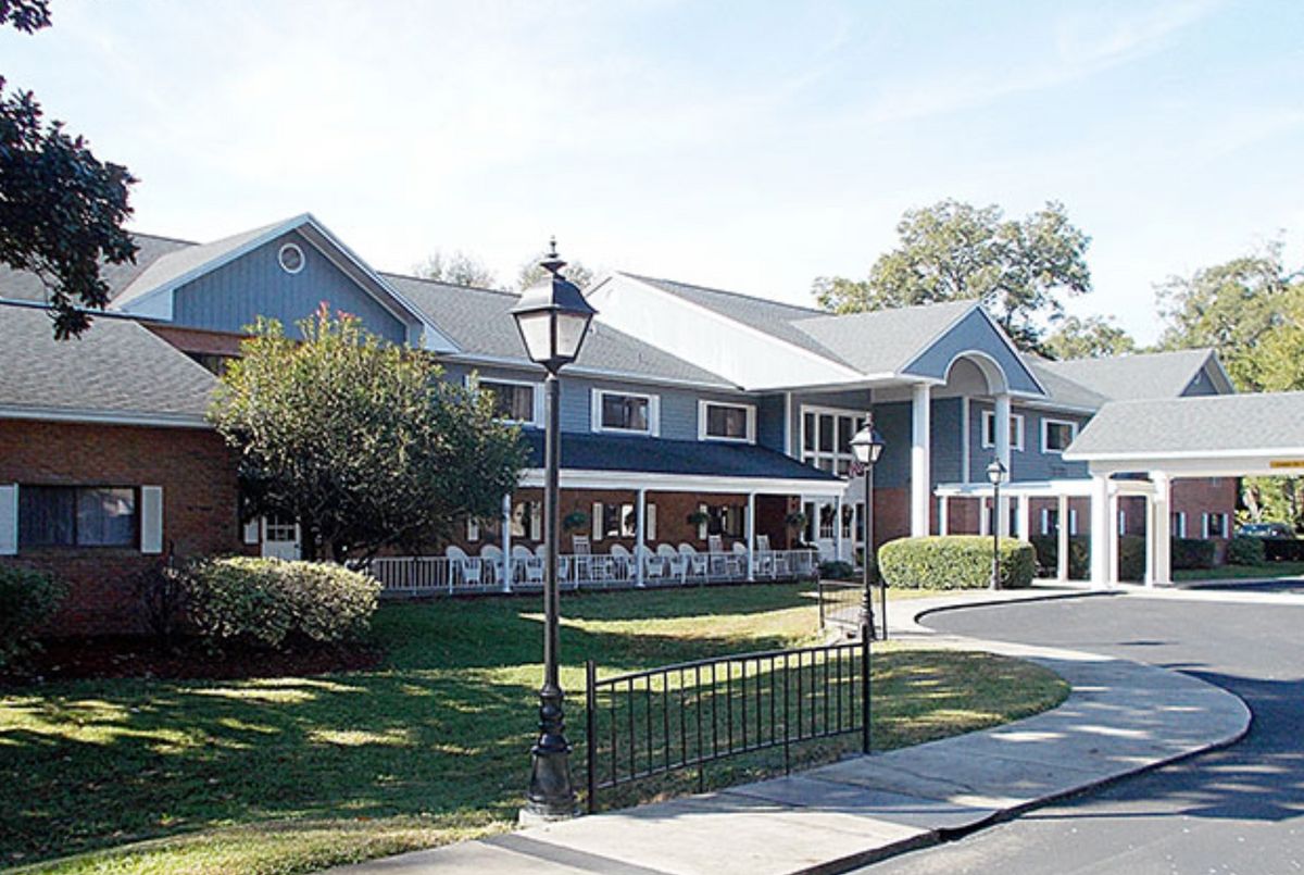 Plantation Oaks Senior Living Residence 1