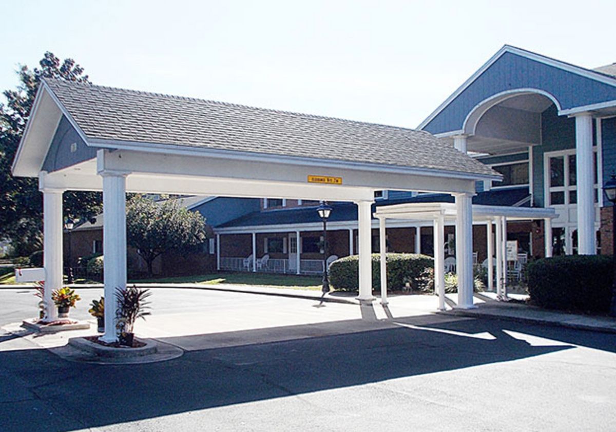 Plantation Oaks Senior Living Residence 2