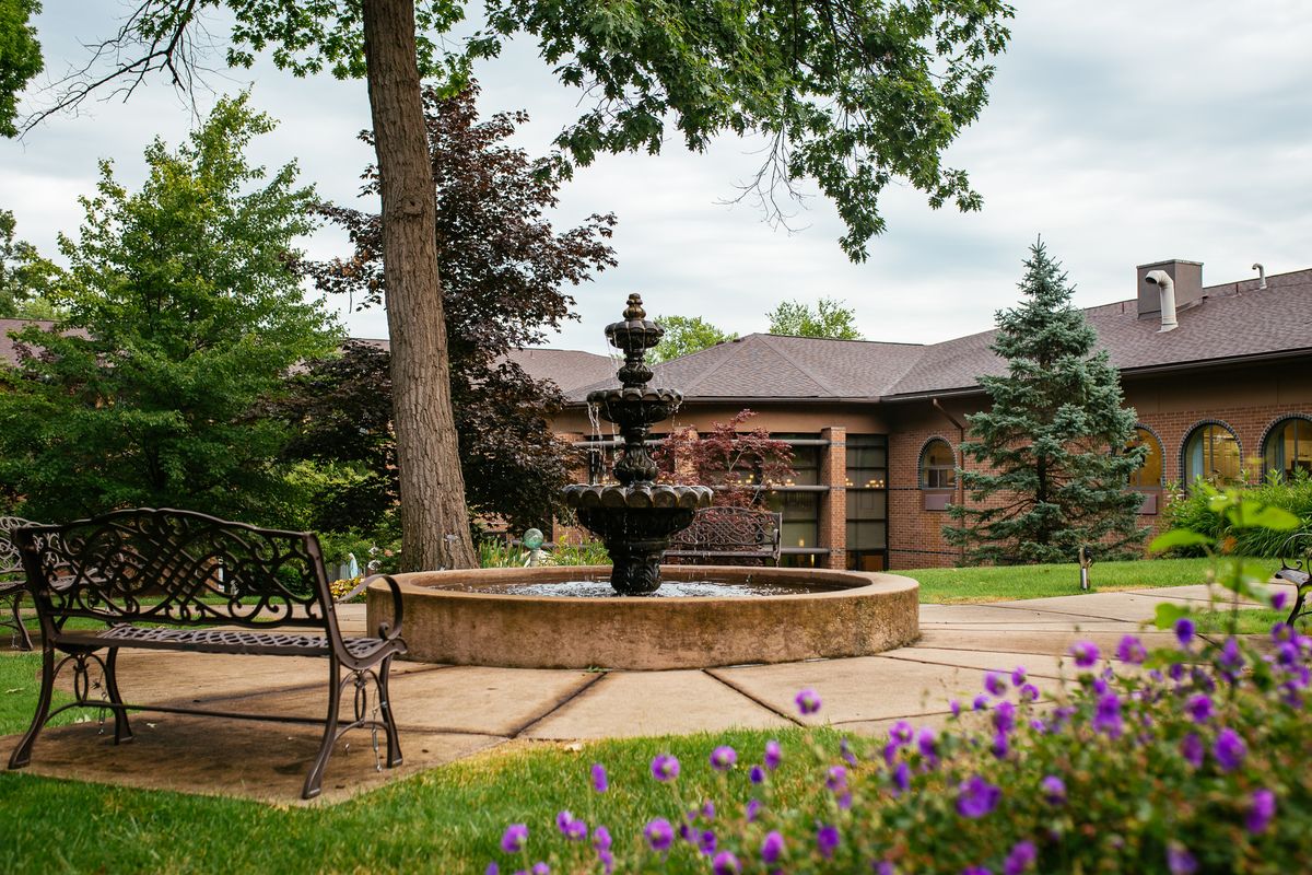 Livonia Comfort Care Assisted Living and Memory Care 1