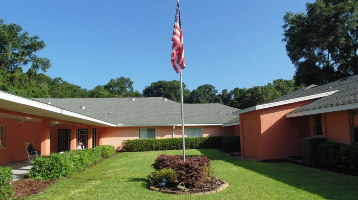 Hampton Manor Assisted Living at Belleview 2