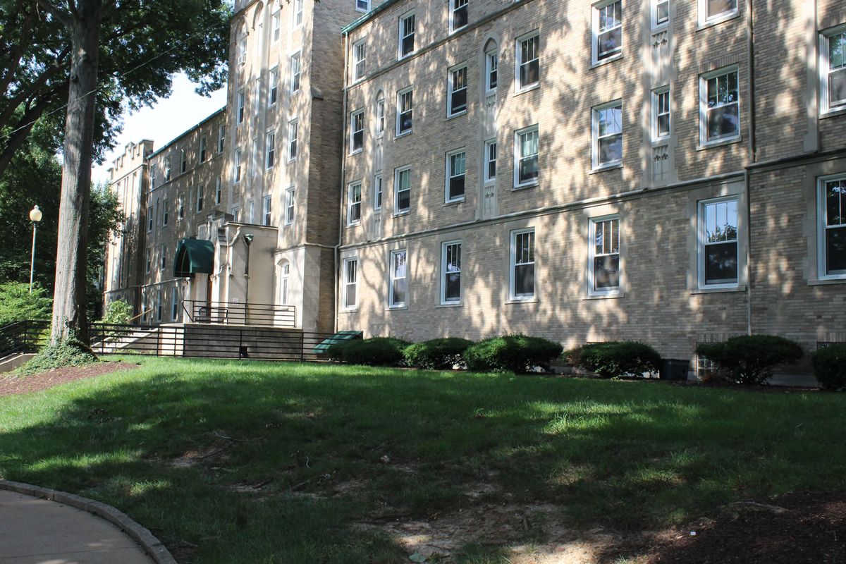 St Elizabeth Hall 4
