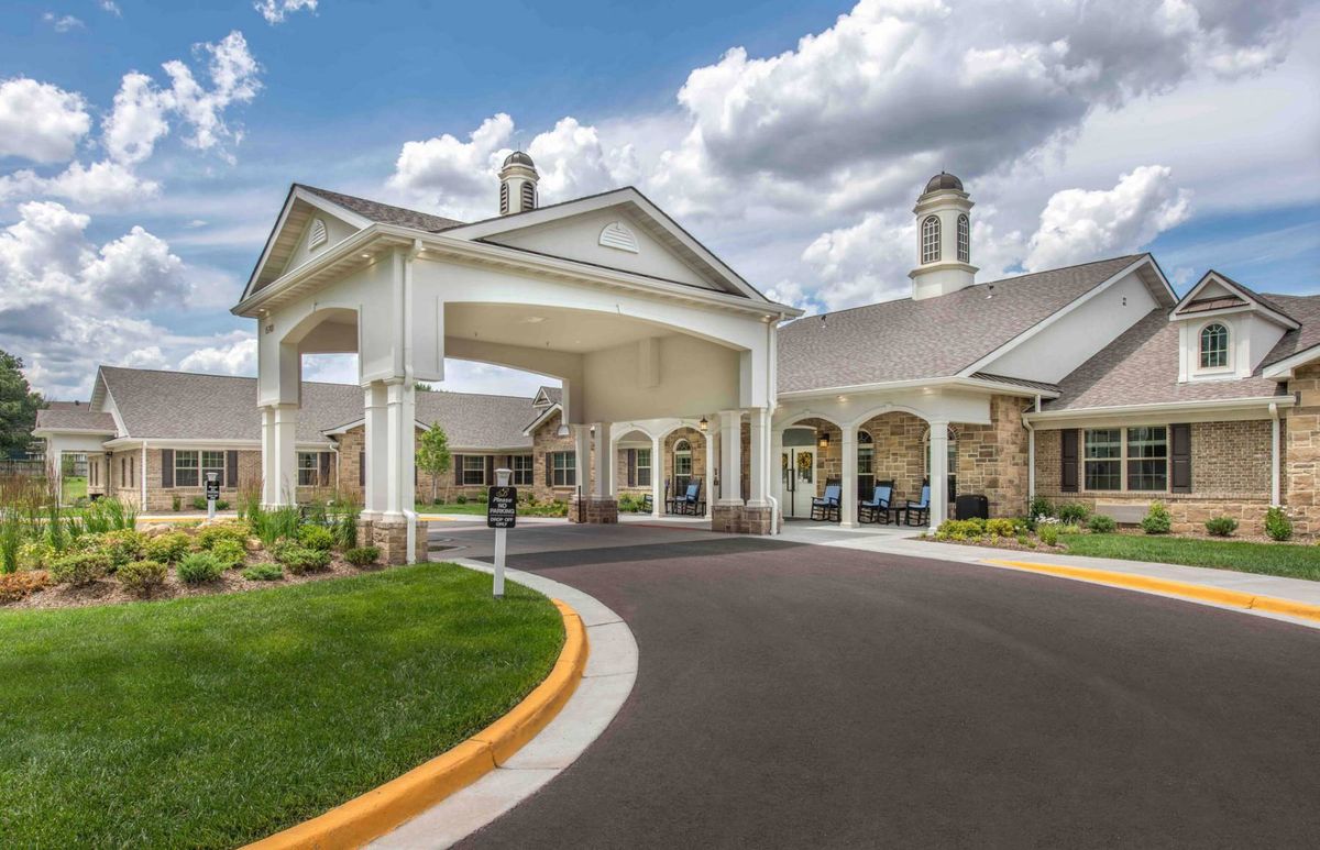 Benton House Of Olathe 1