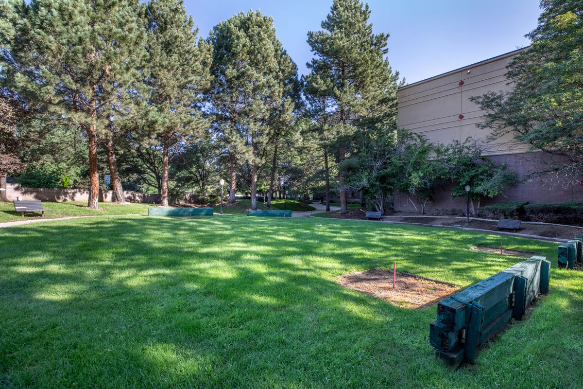 Brookdale University Park 4