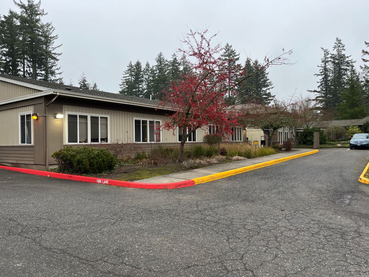 Pacific Gardens Alzheimer’s Special Care Center 1