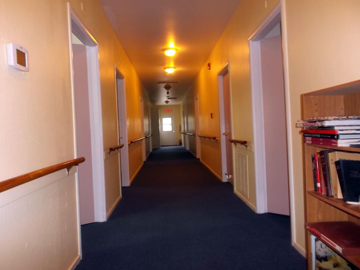 Mrs Love's Guest House 4
