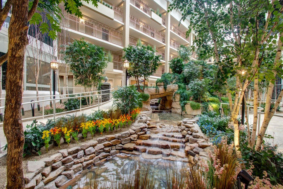 Tapestry Senior Living Moon Township II 4