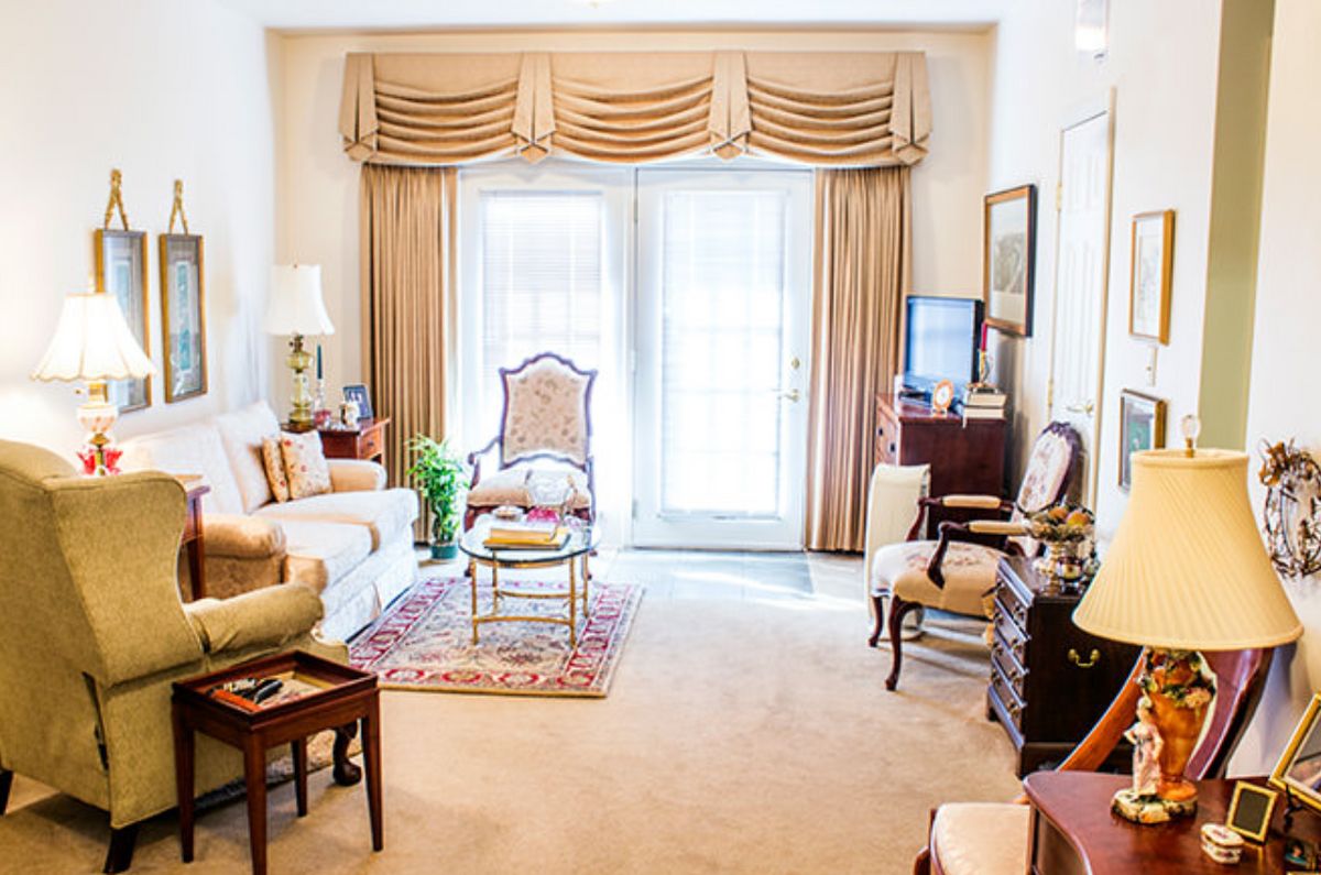 Rivercrest Place 4