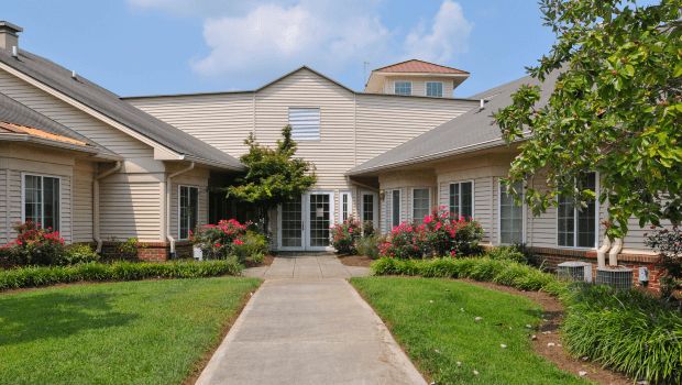 The Neighborhood of Somerset 1