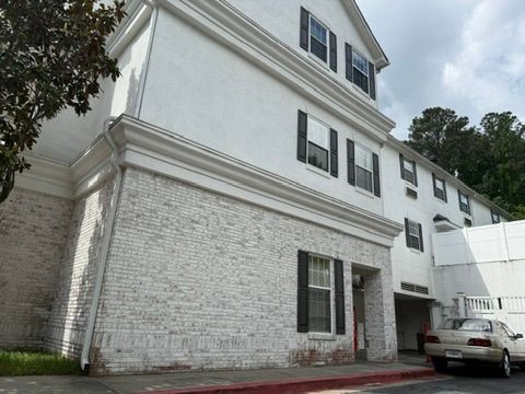 Pruittplace - Sandy Springs 3