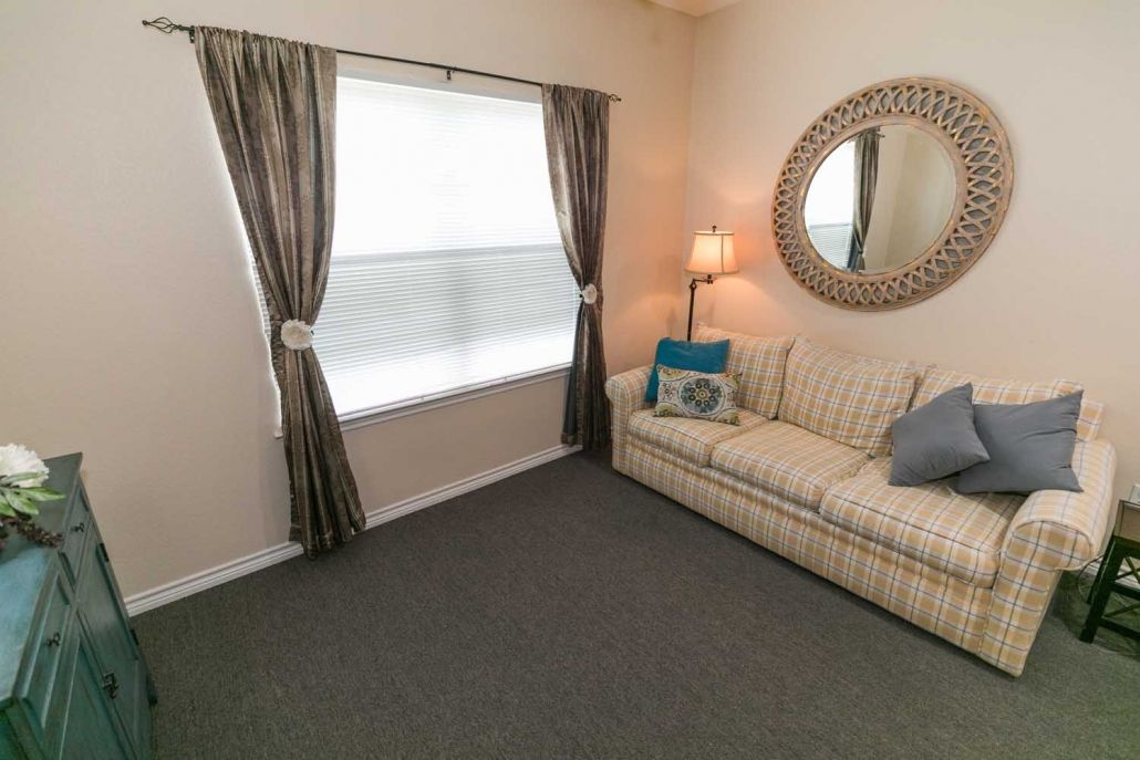 Lakeshore Assisted Living and Memory Care 4
