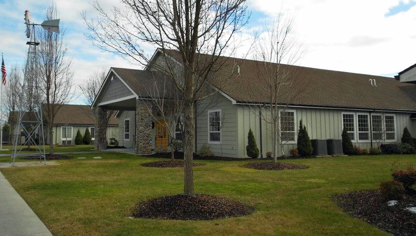 Laurel Pines Retirement Lodge 3