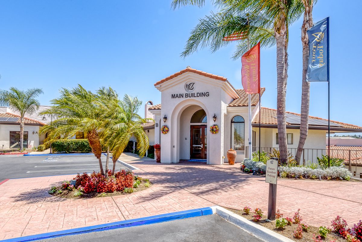 Rancho Vista Senior Living  3