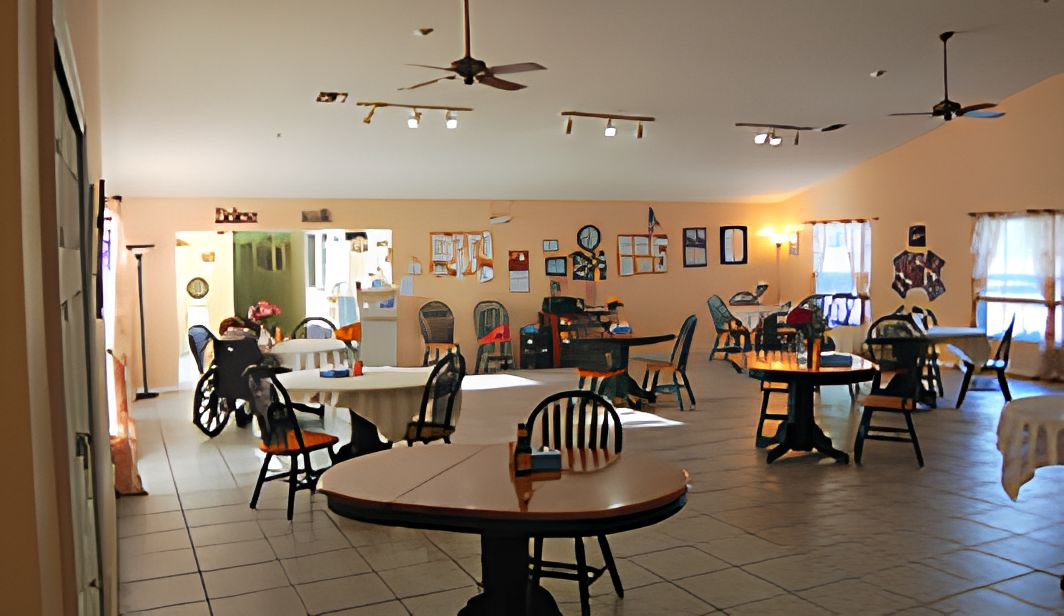 Dixie Oak Manor 2