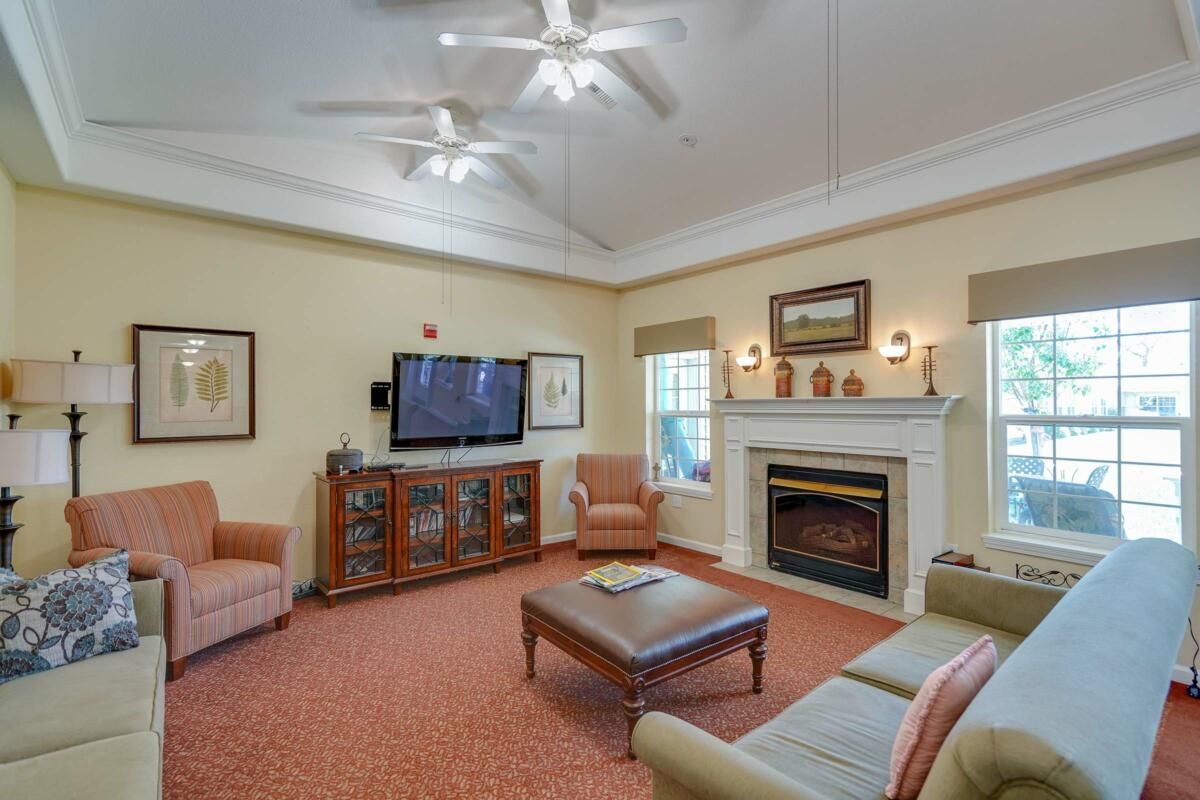 Orchard Park Senior Living Community 4