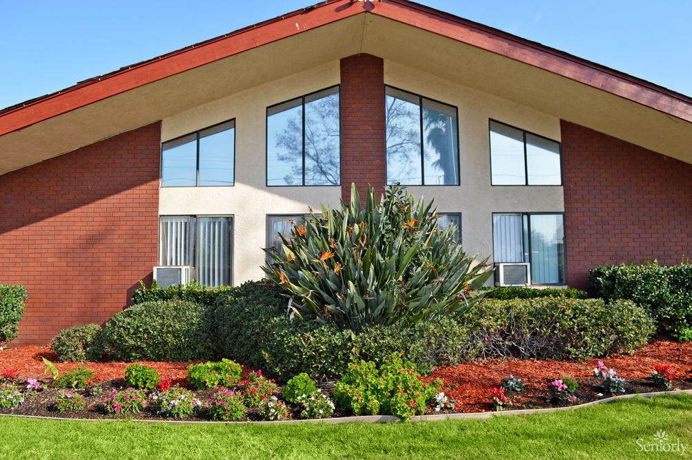 Lincoln Villa 1