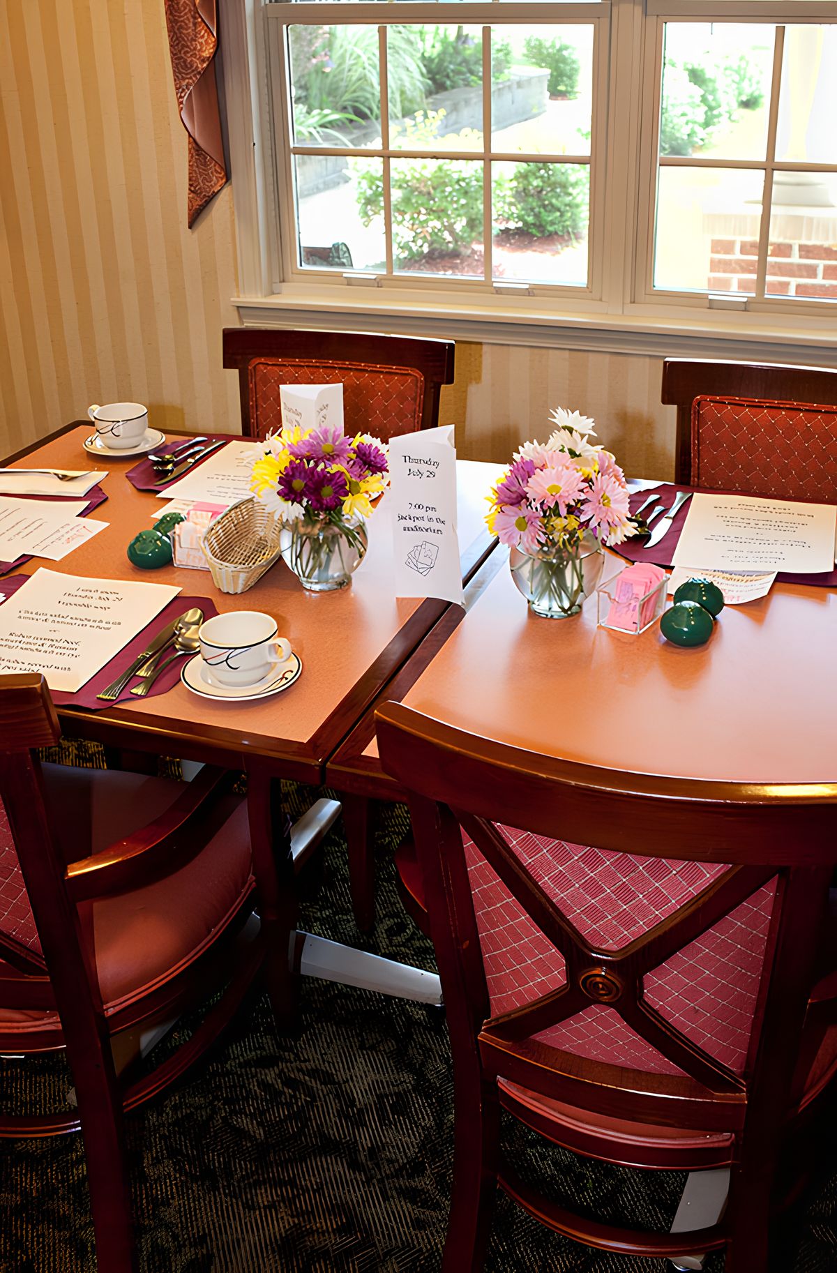 Elan Gardens - Jewish Senior Life Community 4