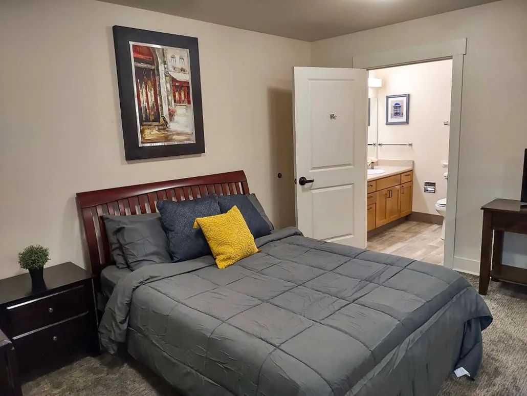 Redmond Heights Senior Living 4