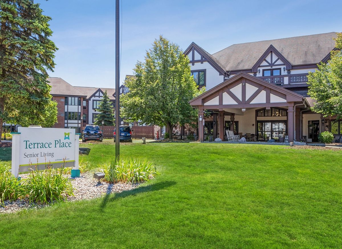 LakeHouse Sheboygan 1