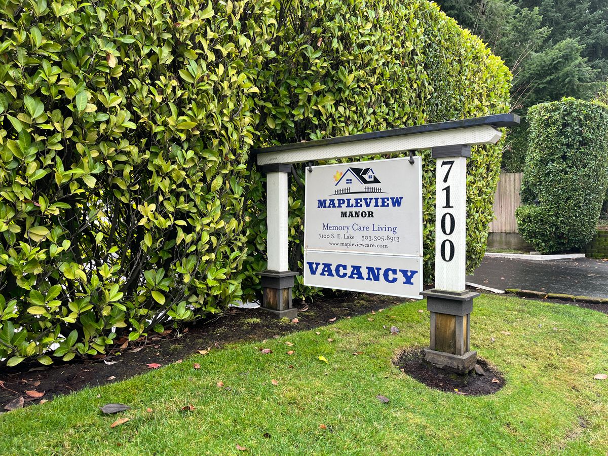 Mapleview Manor 1