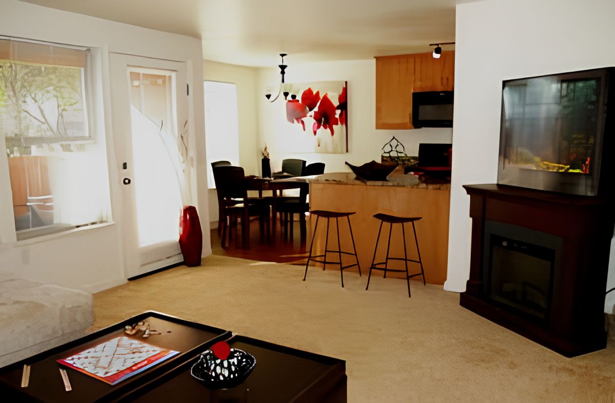 Sunnyside Village 3