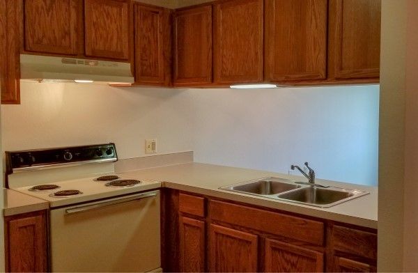 Parkside of Livonia 1