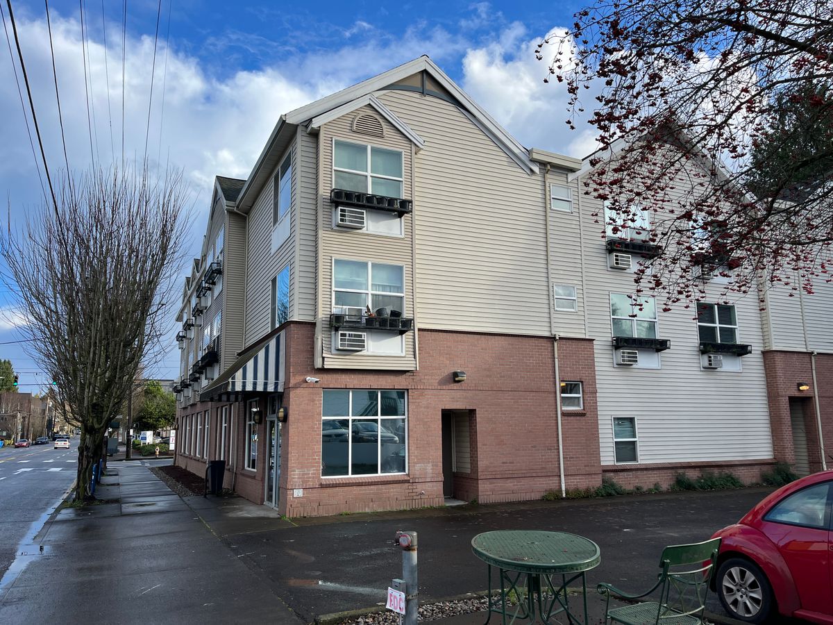 Laurelhurst House 4