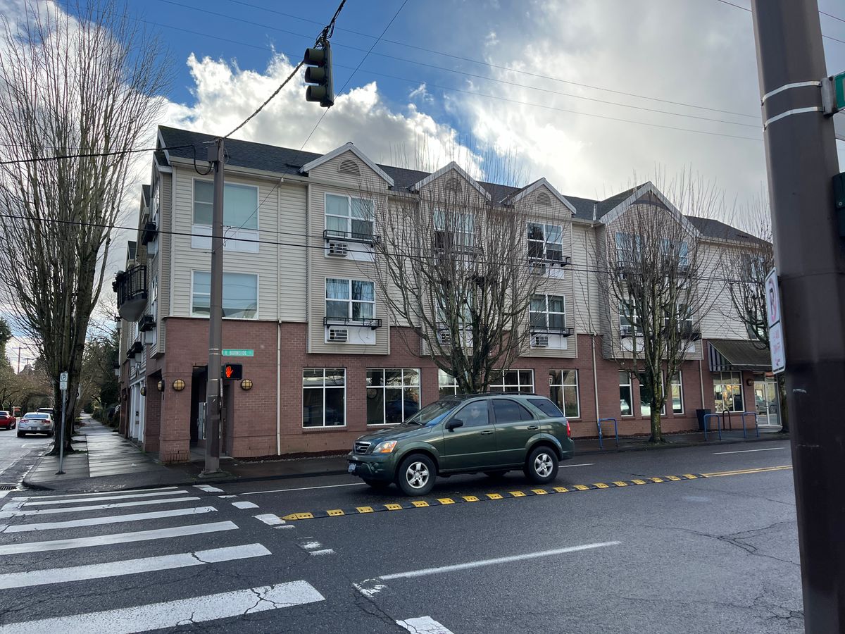 Laurelhurst House 3