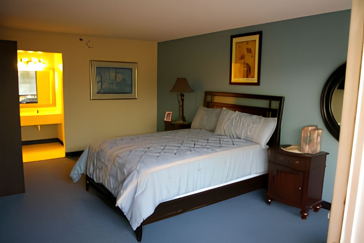 Astoria Assisted Living 3