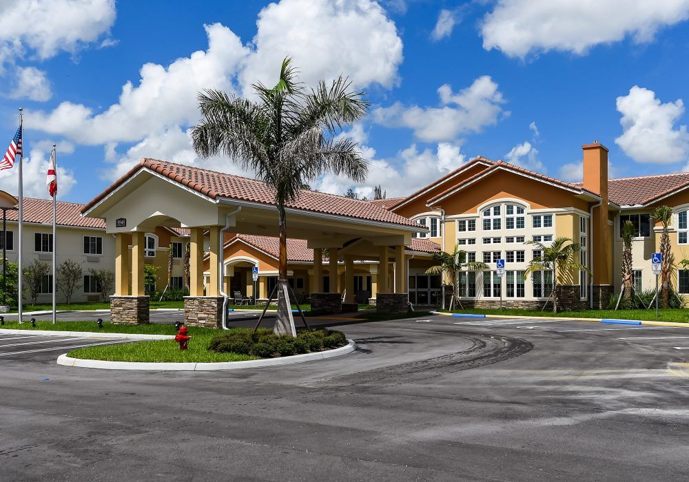 Elegance at Lake Worth 1