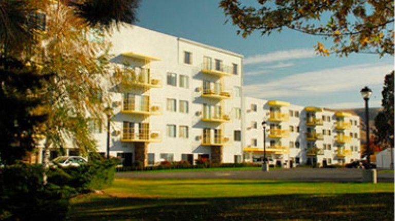 Colonial Vista Senior Living 1