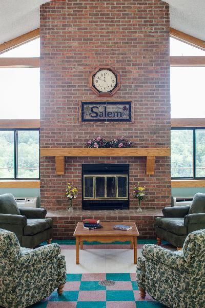 Salem Center 2