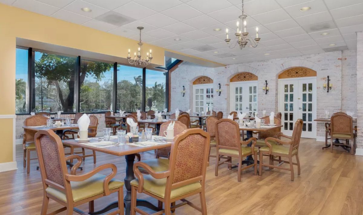 Grand Villa of Boynton Beach 4