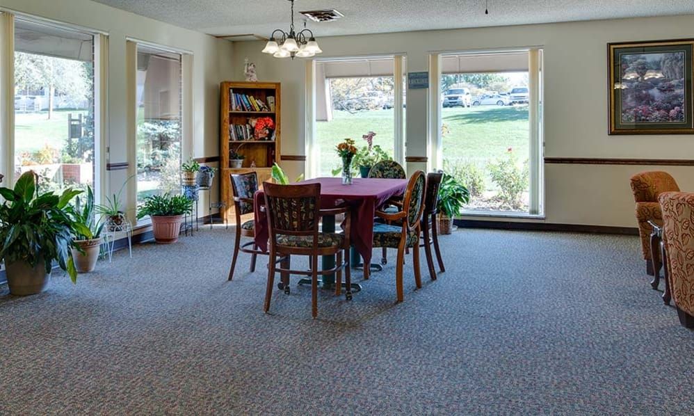 Sabetha Manor 4