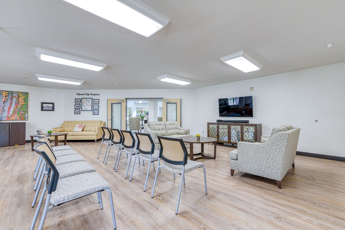 Solstice Senior Living At Grapevine 4
