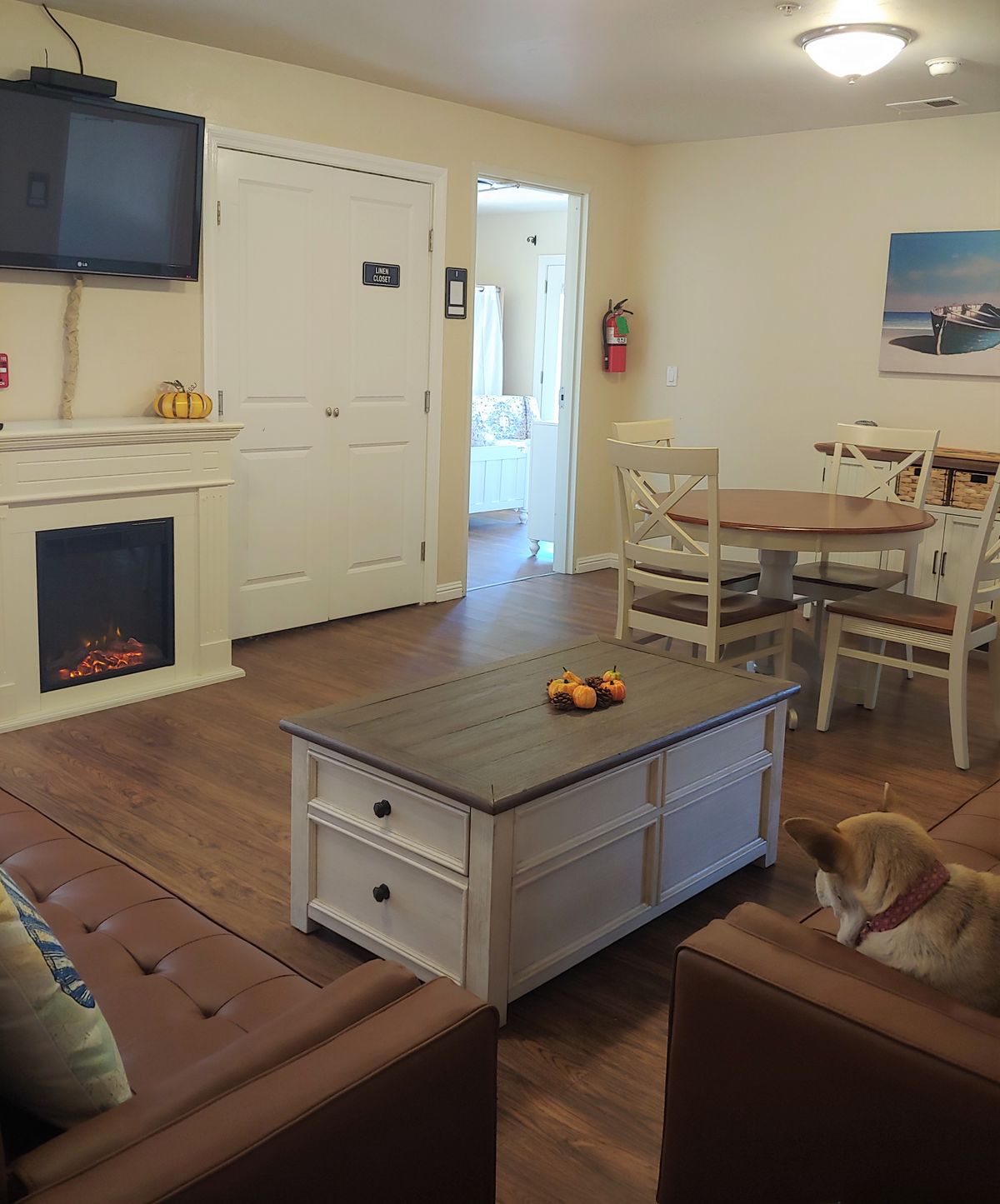 Twin Lakes Manor 2