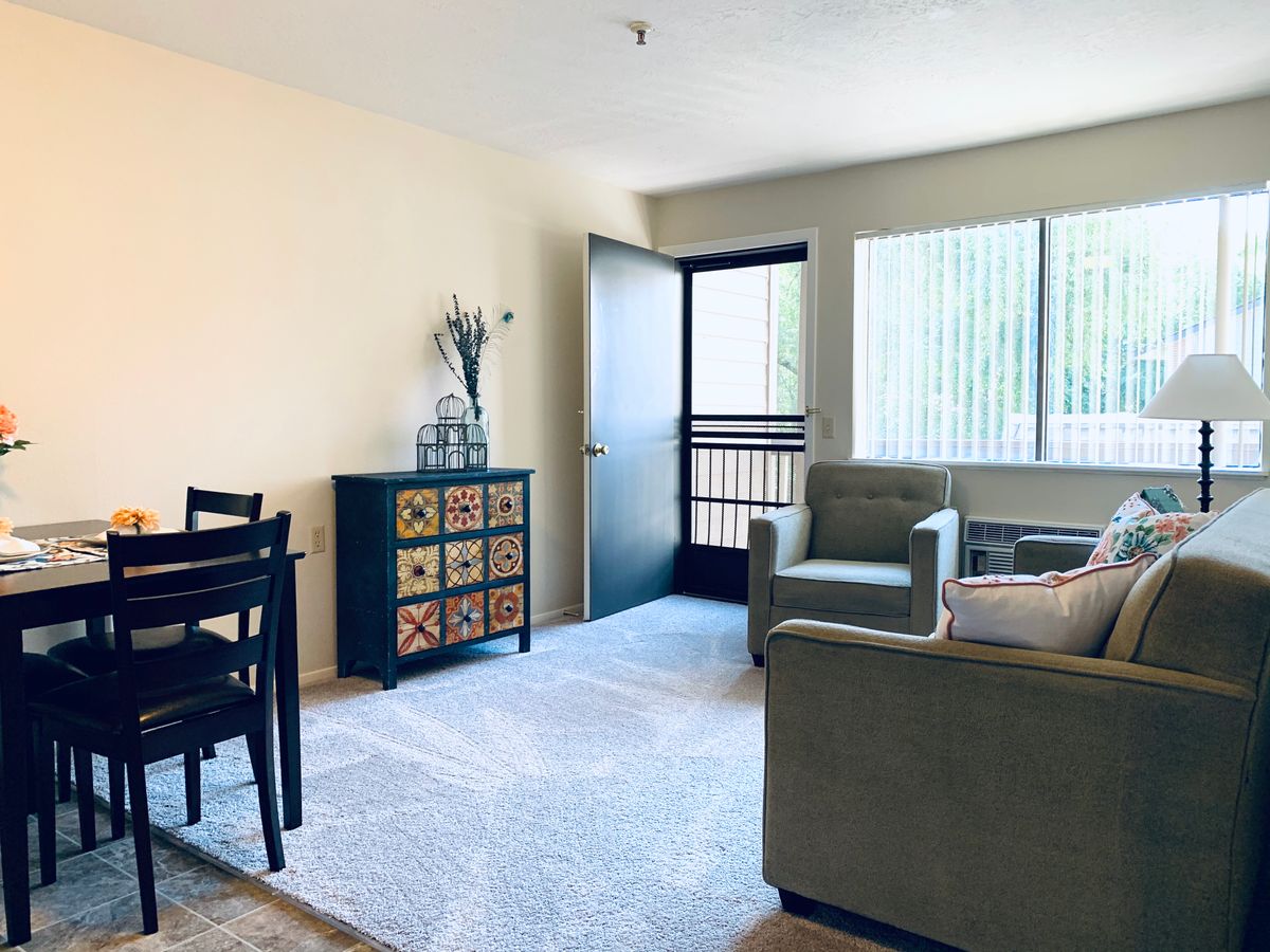 Creekside Village Retirement Residence 4