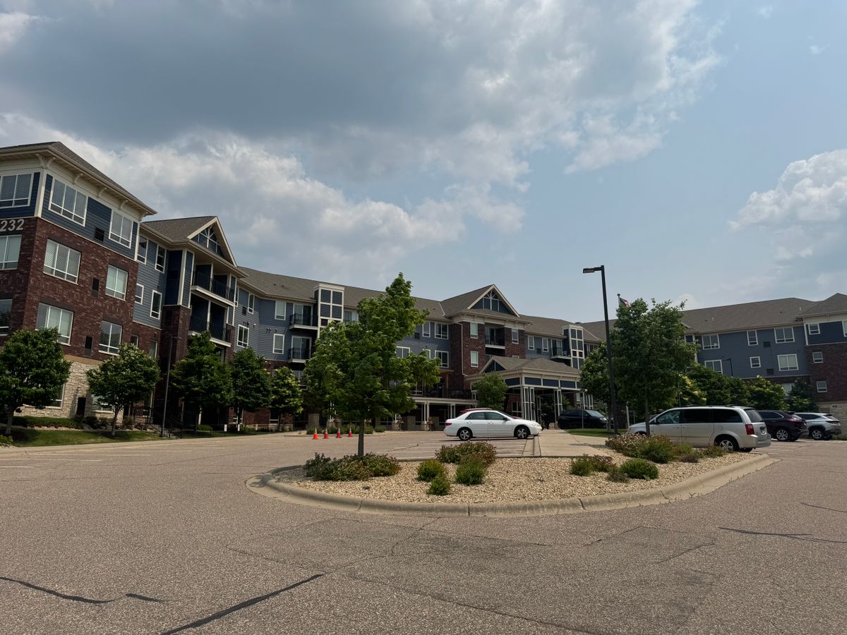 Eagan Pointe Senior Living 2