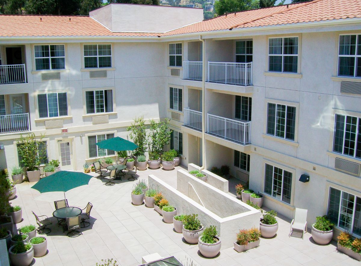 Scholl Canyon Estates Gracious Retirement Living 1