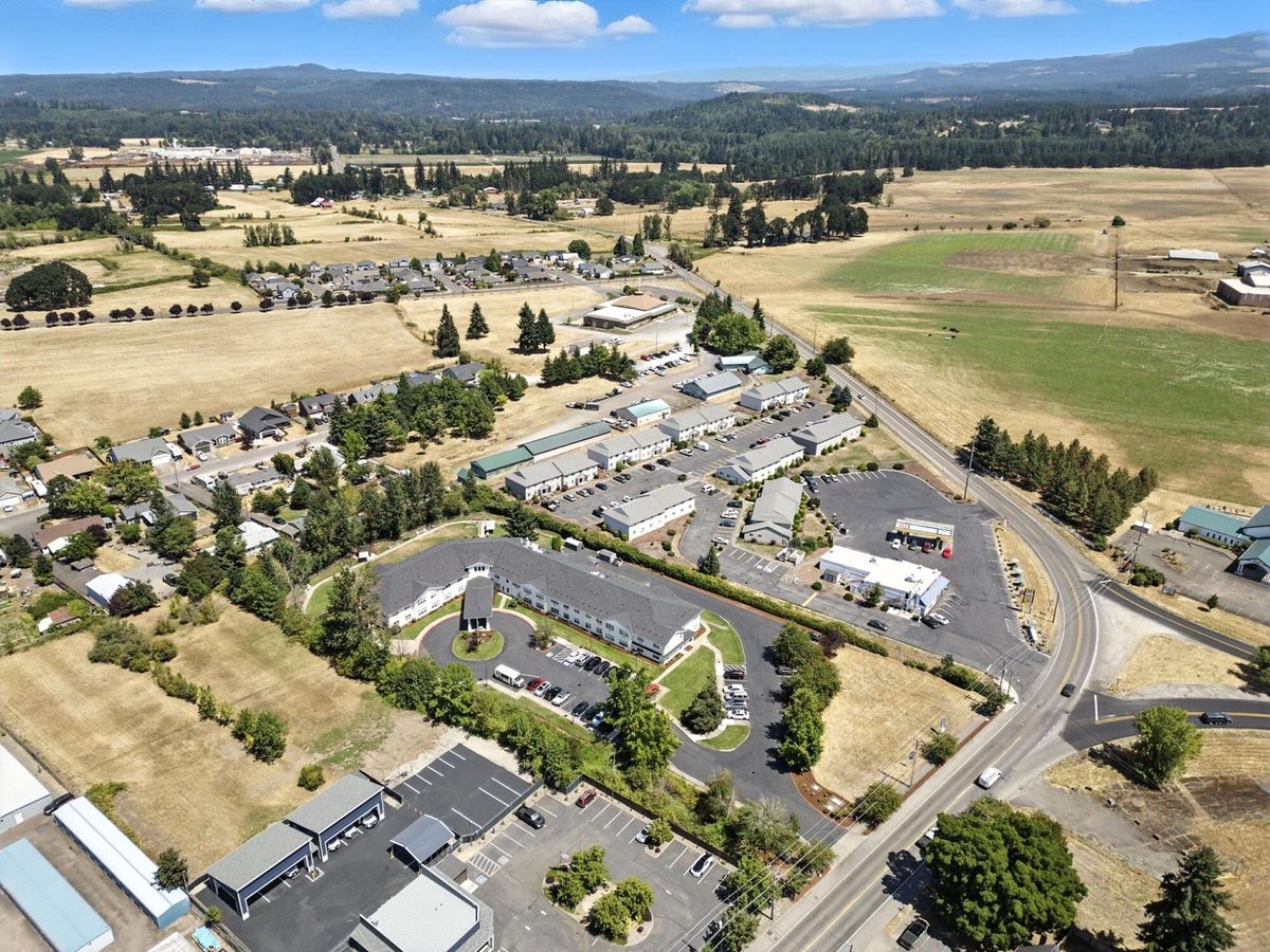 Pheasant Pointe by Cogir (UPDATED) - Get Pricing, See 33 Photos & See ...