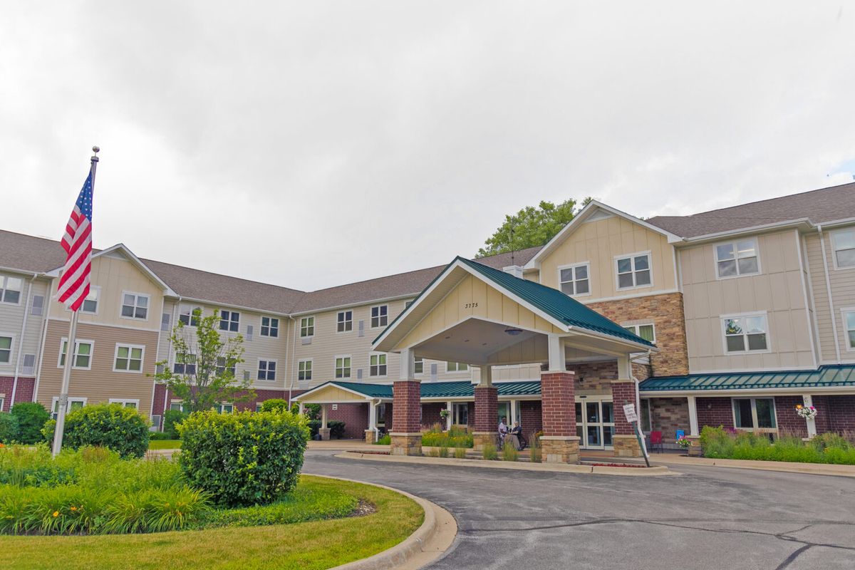 Heritage Woods of Gurnee 1